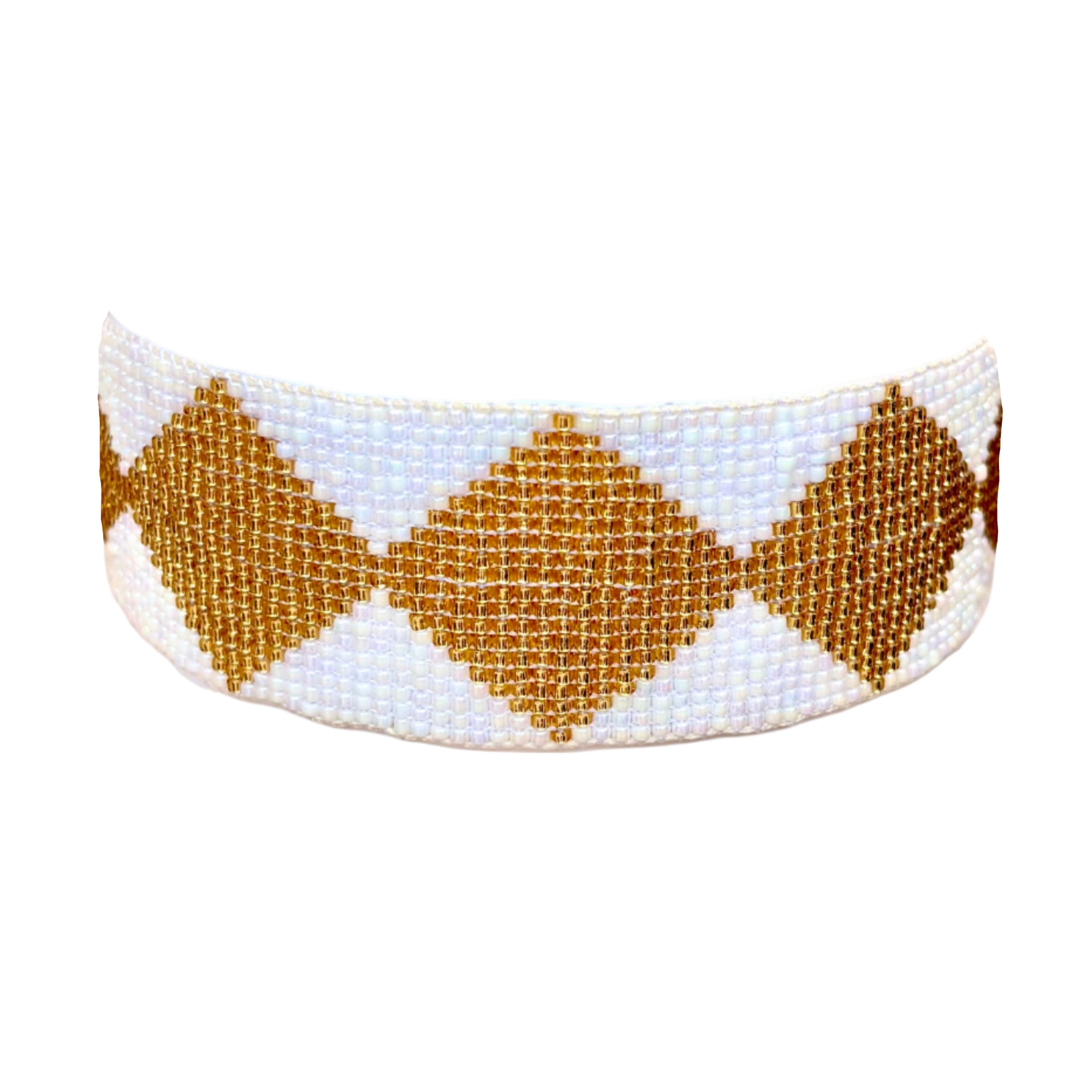 Isongo se-White Diamond Treasure