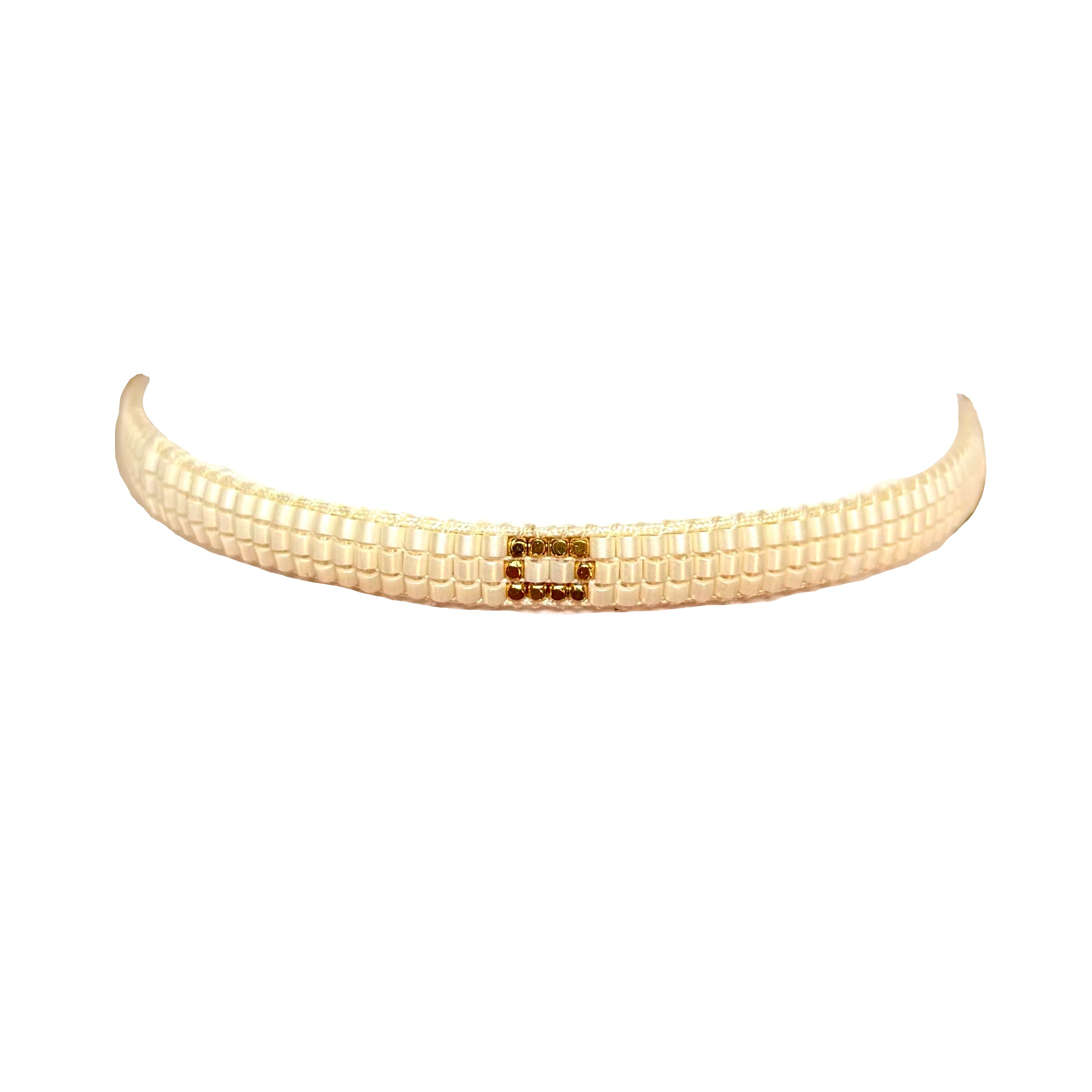 Round Pearl White with Gold-Plated Block Bracelet (LANB12802)